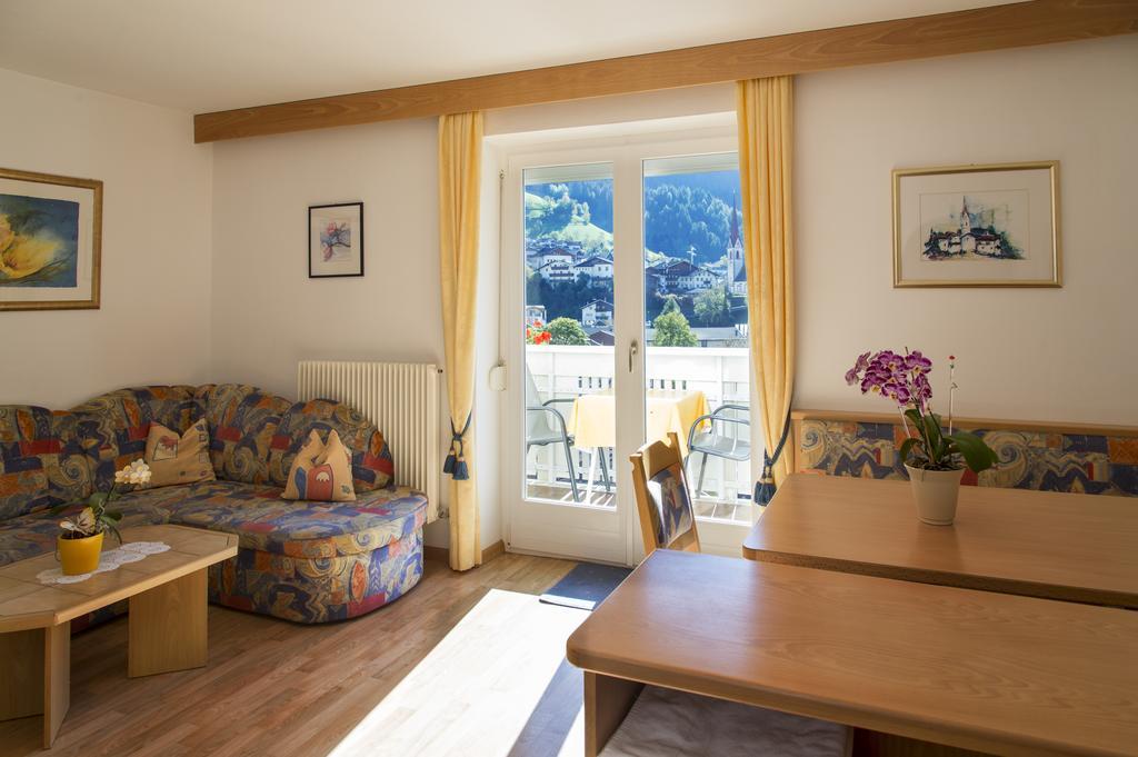 Residence Koenigsrainer Σαν Λεονάρντο ιν Πασίρια Εξωτερικό φωτογραφία
